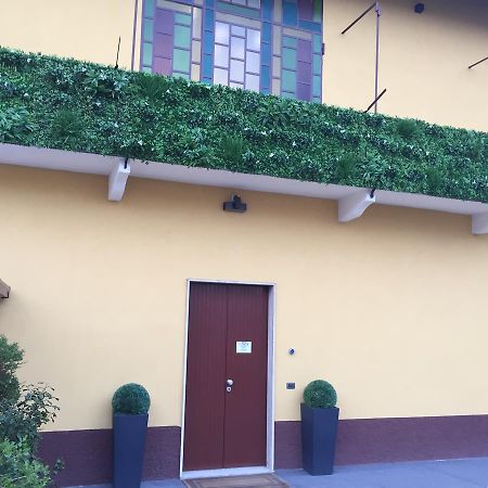 Location Lory Hotel Busto Arsizio Buitenkant foto