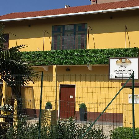 Location Lory Hotel Busto Arsizio Buitenkant foto