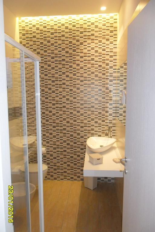 Location Lory Hotel Busto Arsizio Buitenkant foto